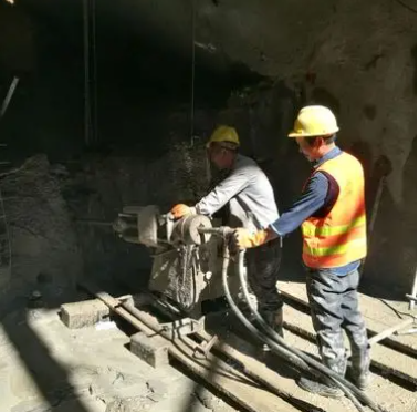 临桂水下抗分散灌浆料特点 水下不分散注浆料介绍